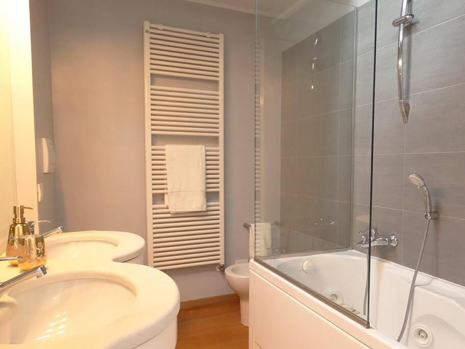 New Charme & Luxury - Sosa Residence In The Heart Of Udine Eksteriør billede